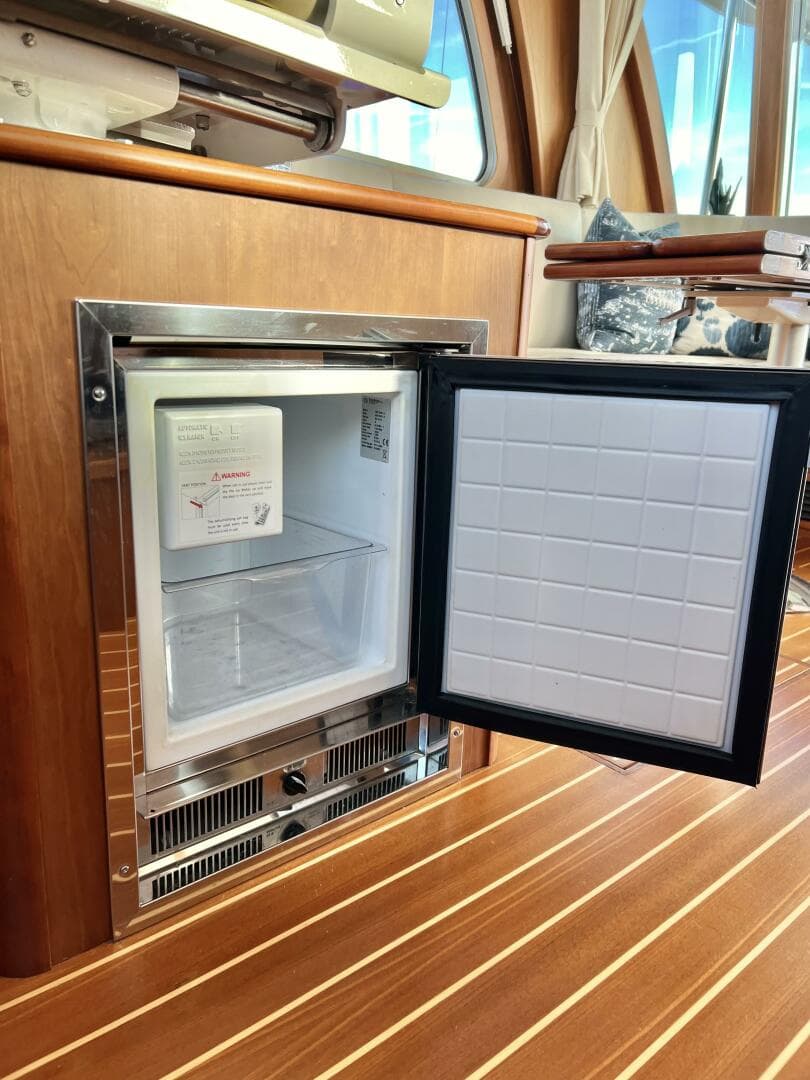 2017 Sabre 48 Salon Express — photo 14