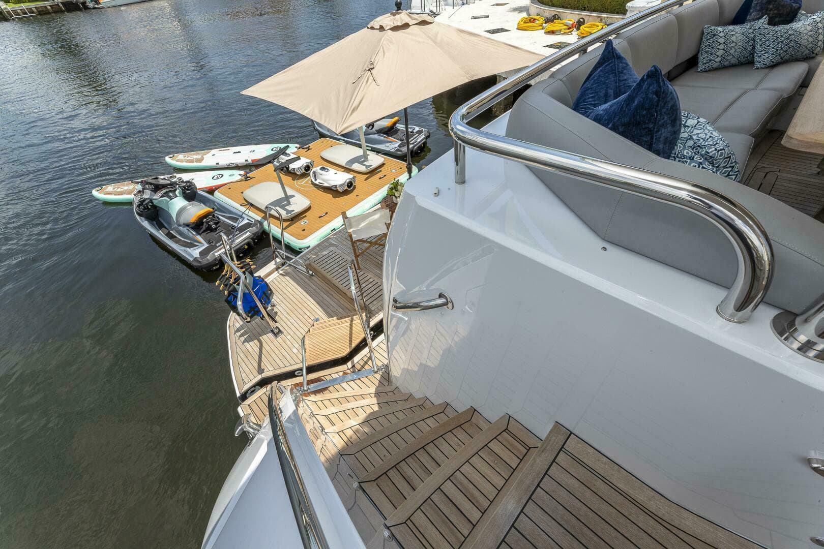 2012 Princess 32M — photo 71