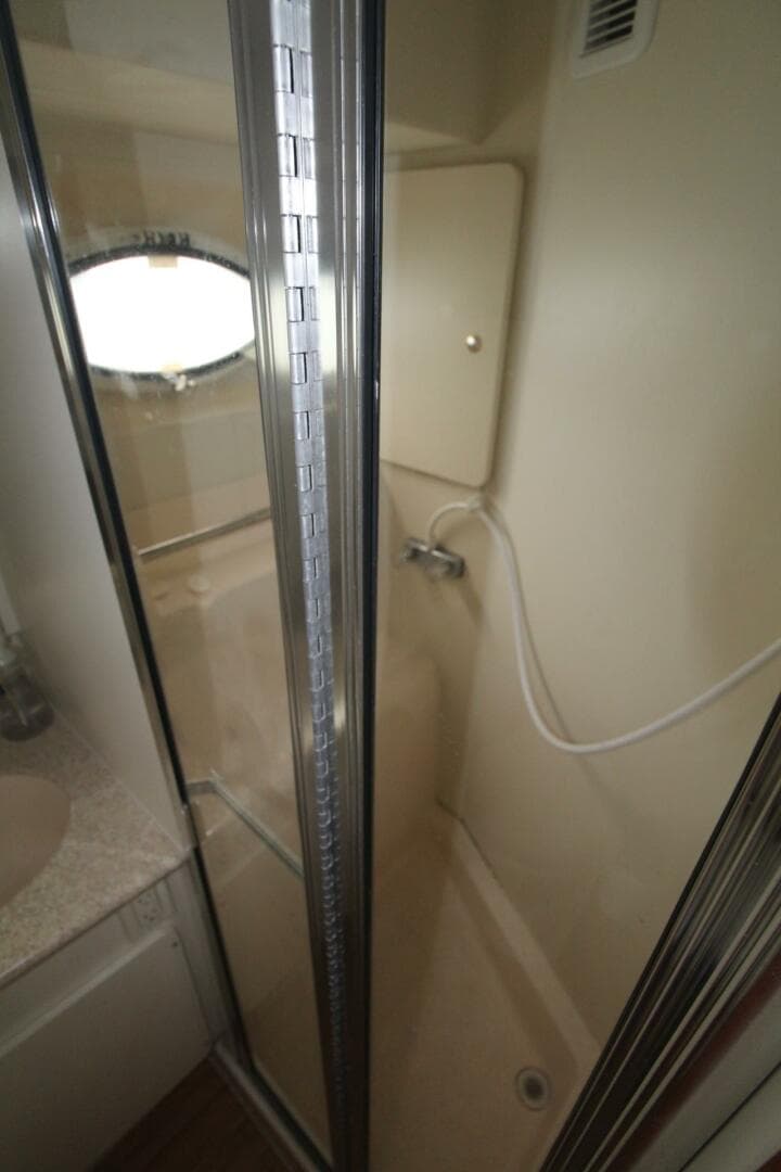 2000 Silverton 392 Aft Cabin — photo 37