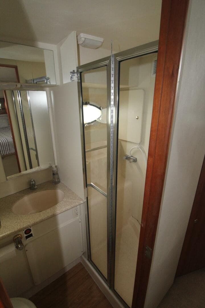 2000 Silverton 392 Aft Cabin — photo 35