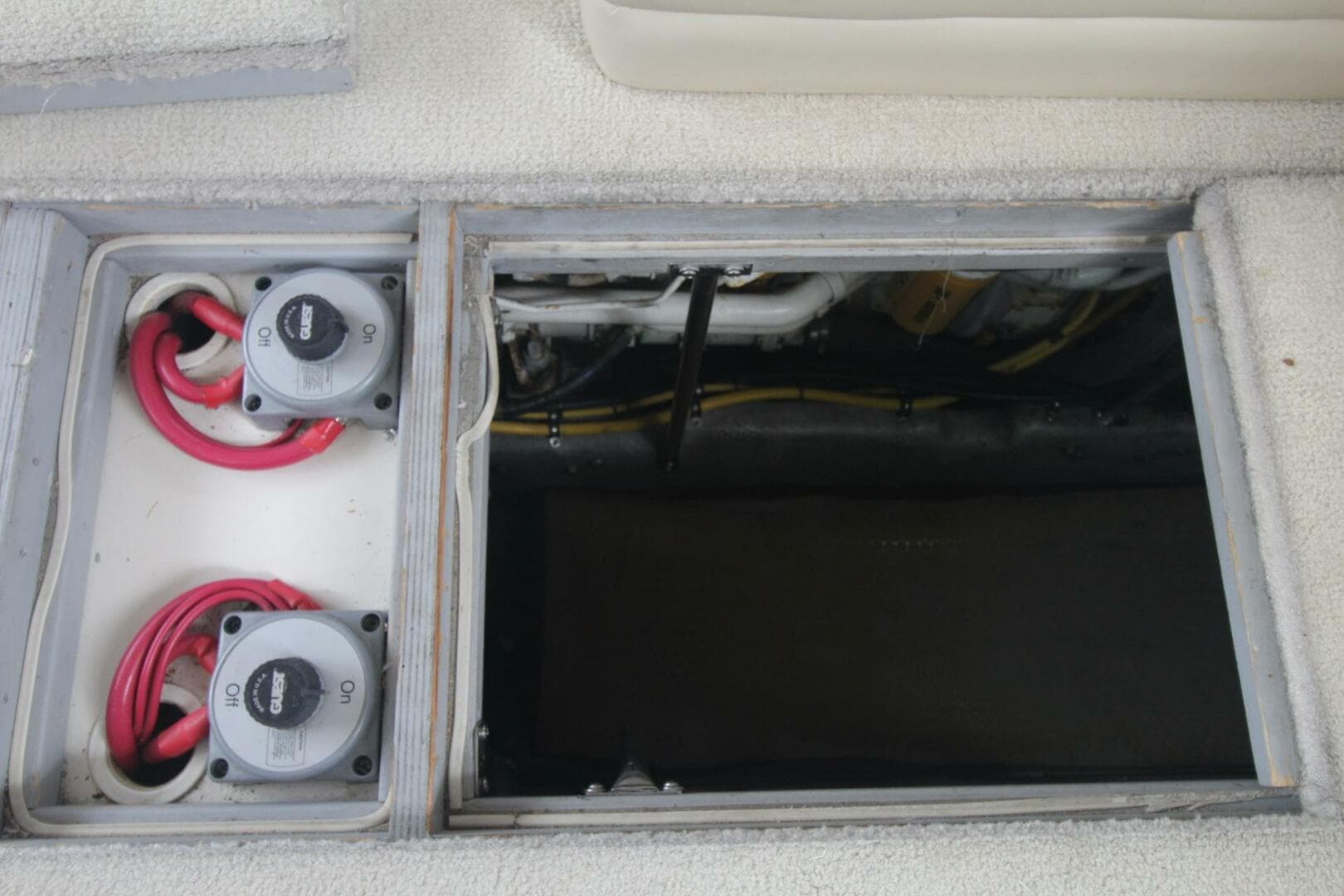 2000 Silverton 392 Aft Cabin — photo 40