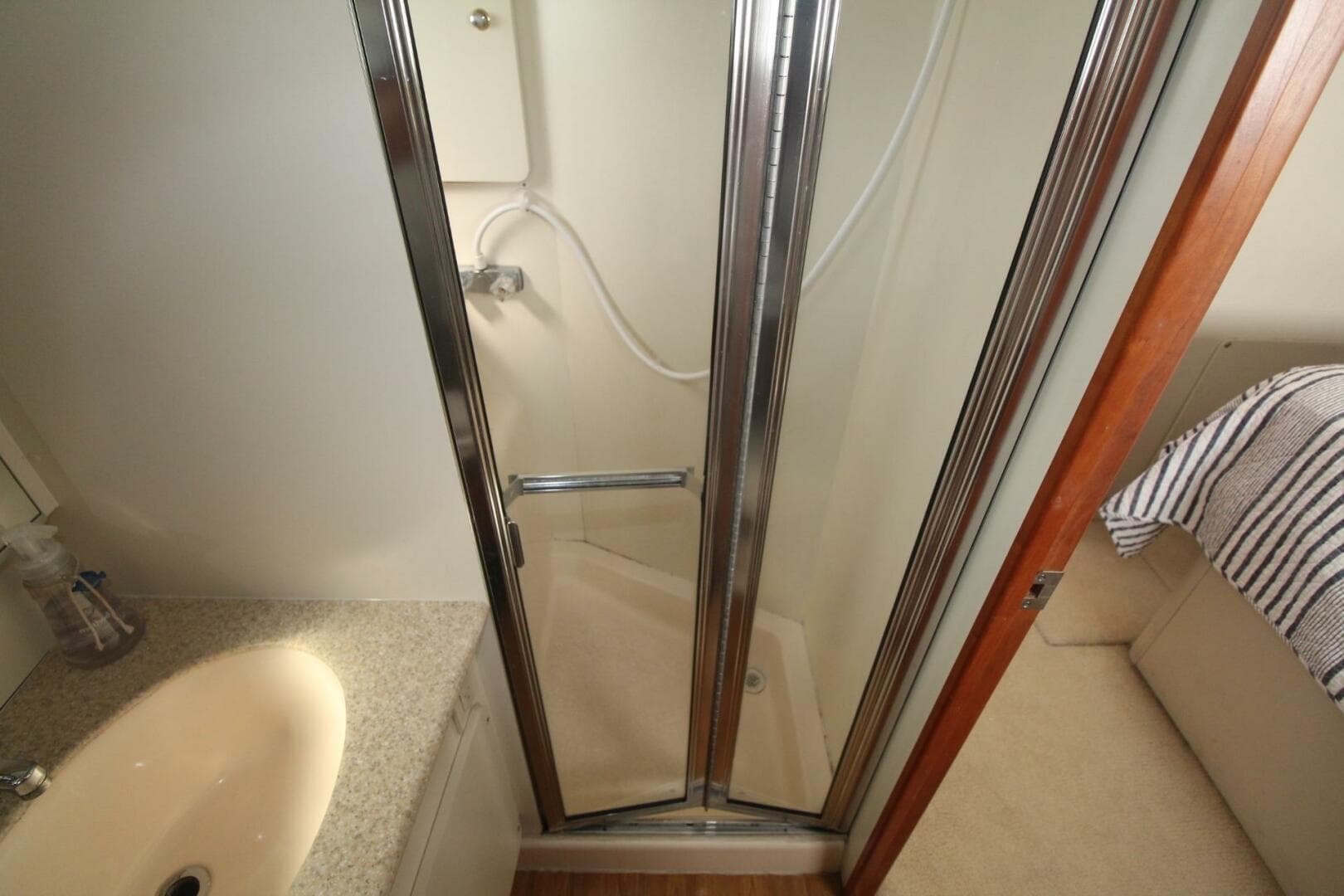 2000 Silverton 392 Aft Cabin — photo 89