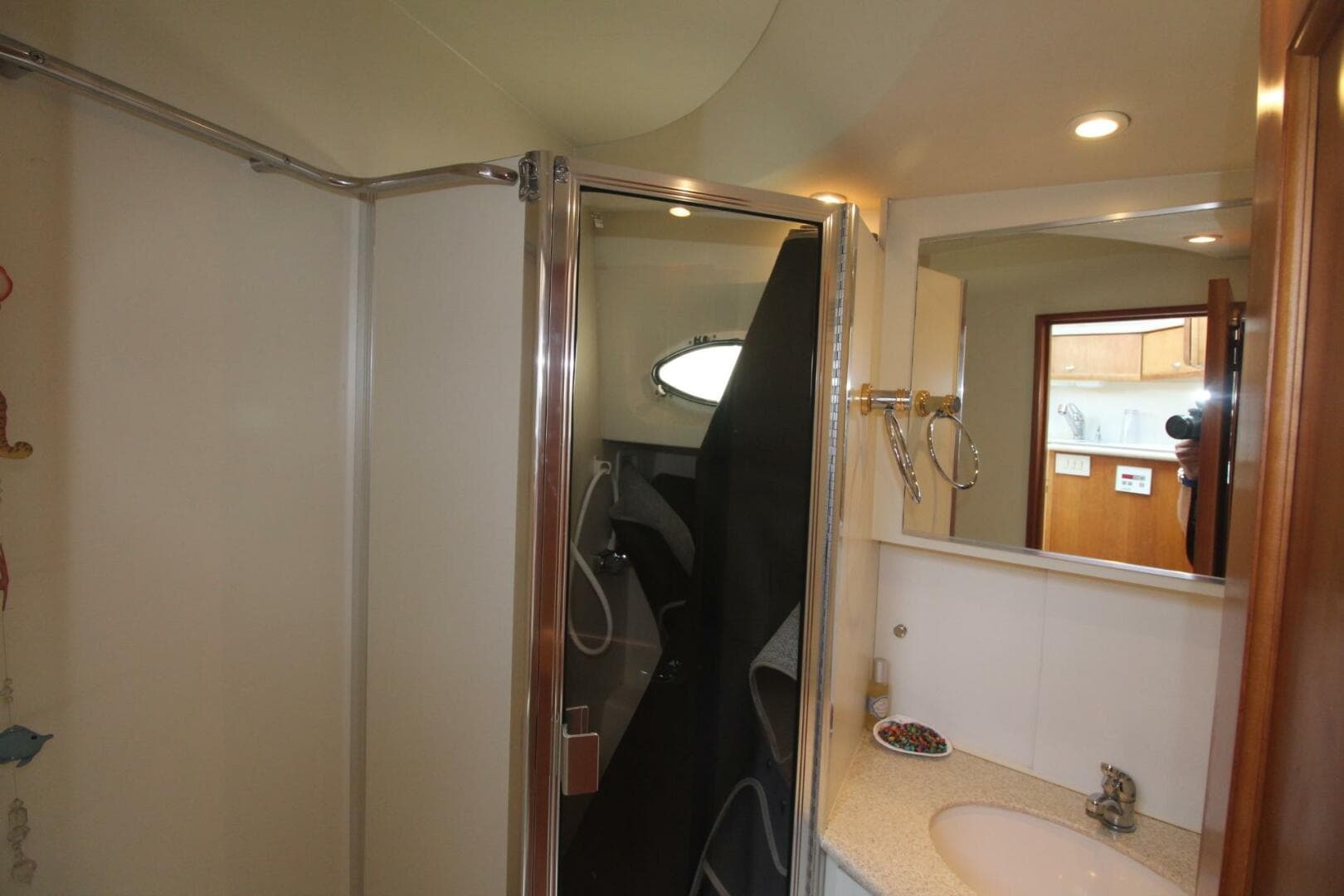 2000 Silverton 392 Aft Cabin — photo 76