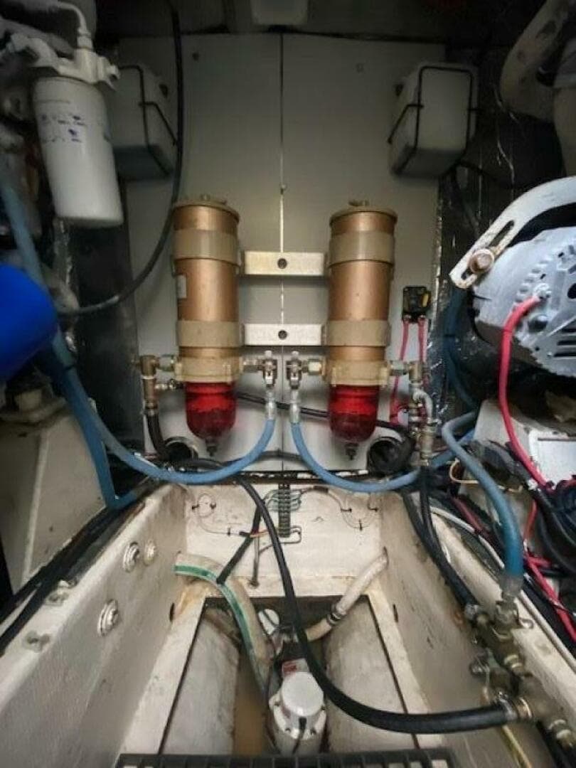 1976 Marine Management — photo 19