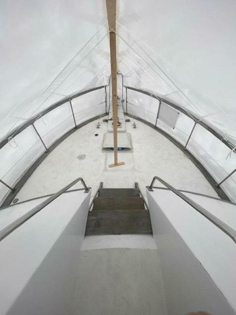 1976 Marine Management — photo 8