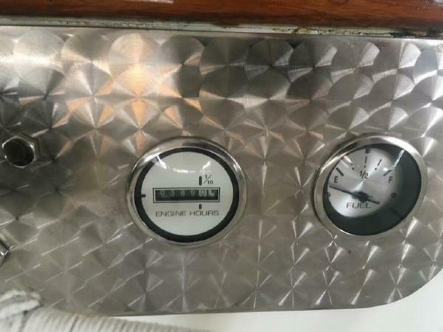 1976 Marine Management — photo 36