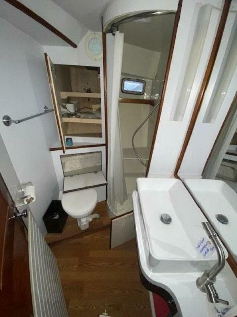 1976 Marine Management — photo 20