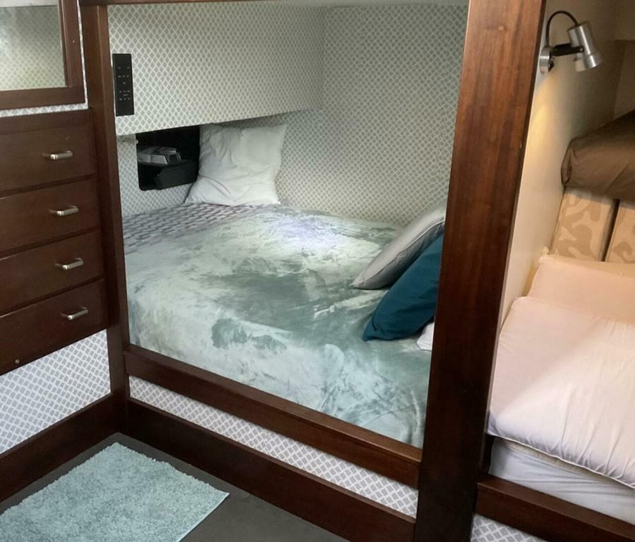 1987 Custom Pilothouse — photo 18