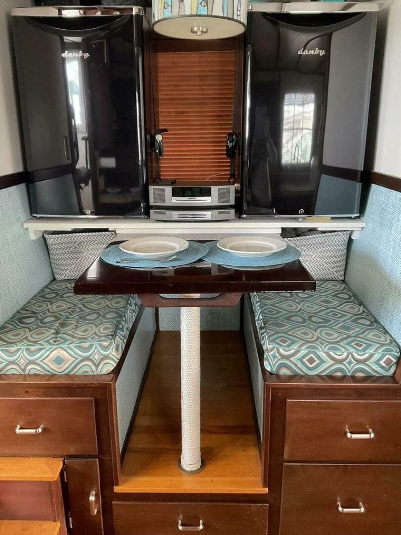 1987 Custom Pilothouse — photo 15