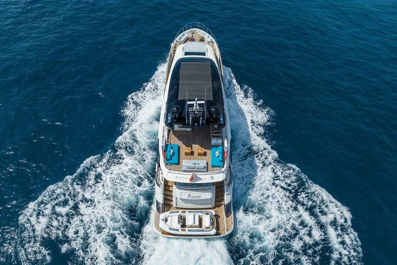 2021 Monte Carlo Yachts 96 — photo 9