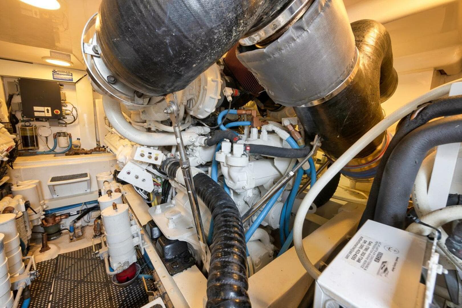 2007 Viking 52 Sport Coupe — photo 53