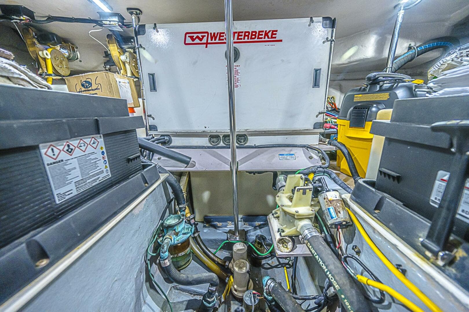 2002 Sea Ray 550 Sundancer — photo 33