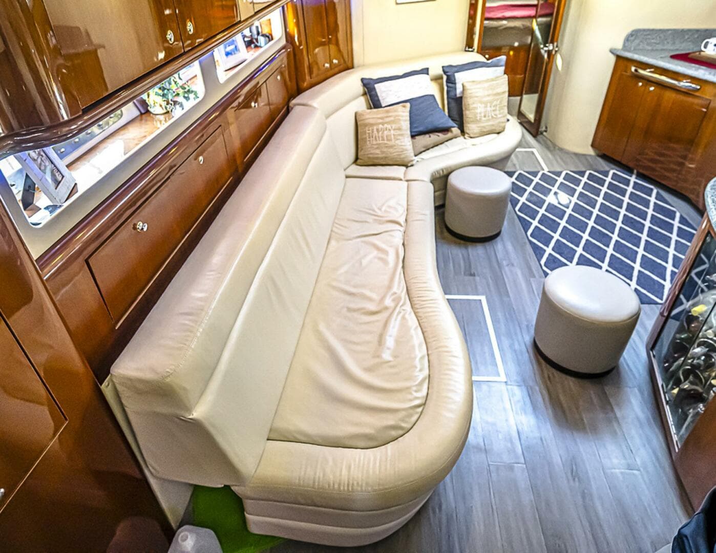 2002 Sea Ray 550 Sundancer — photo 16