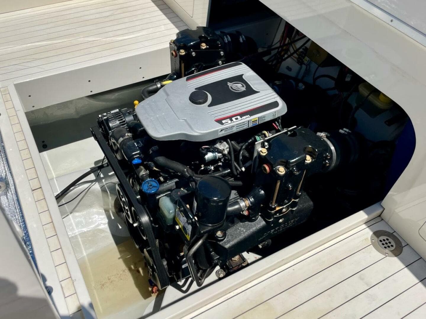 2013 Chris-Craft Lancer Sportsman — photo 38