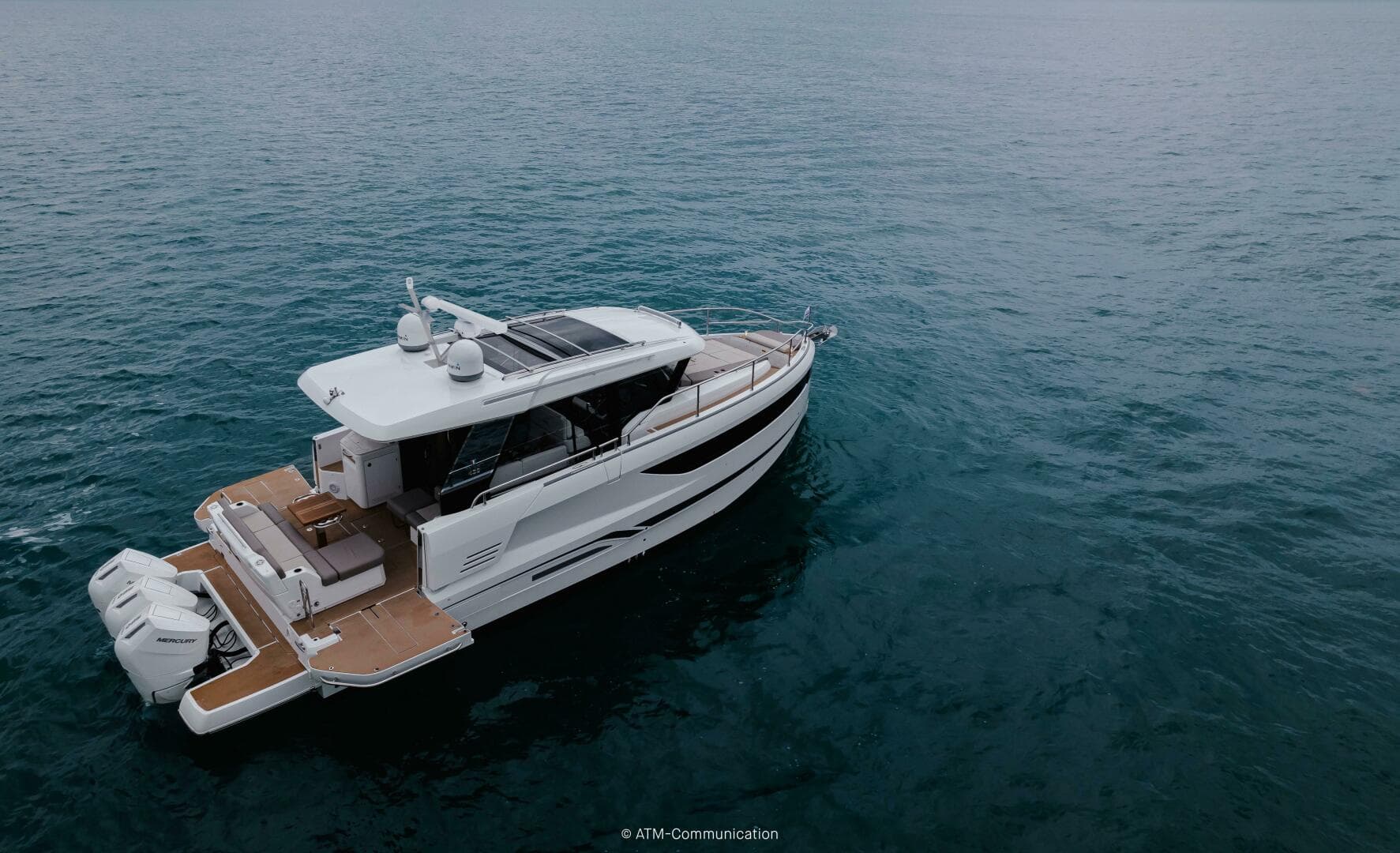 2026 Wellcraft 44 Explorer — photo 24