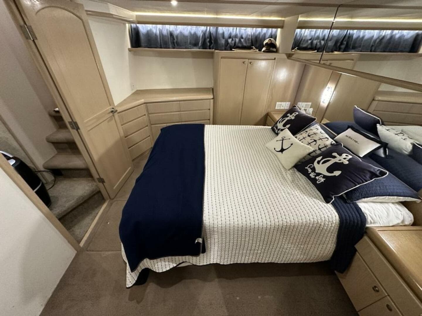 1993 West Bay Pilothouse — photo 28