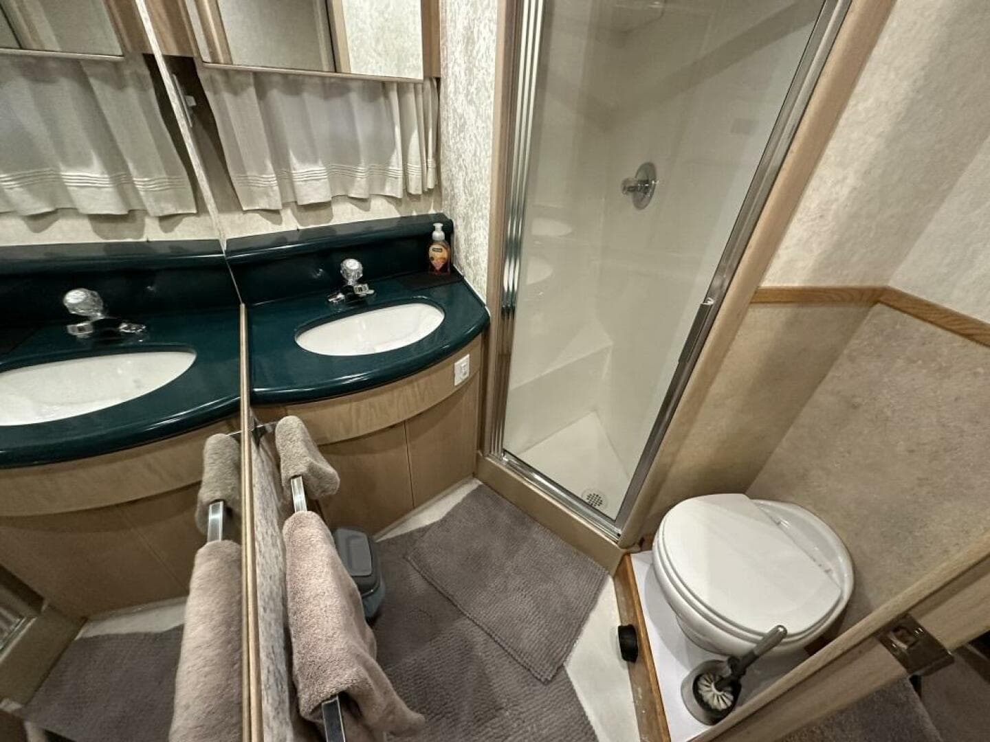 1993 West Bay Pilothouse — photo 43