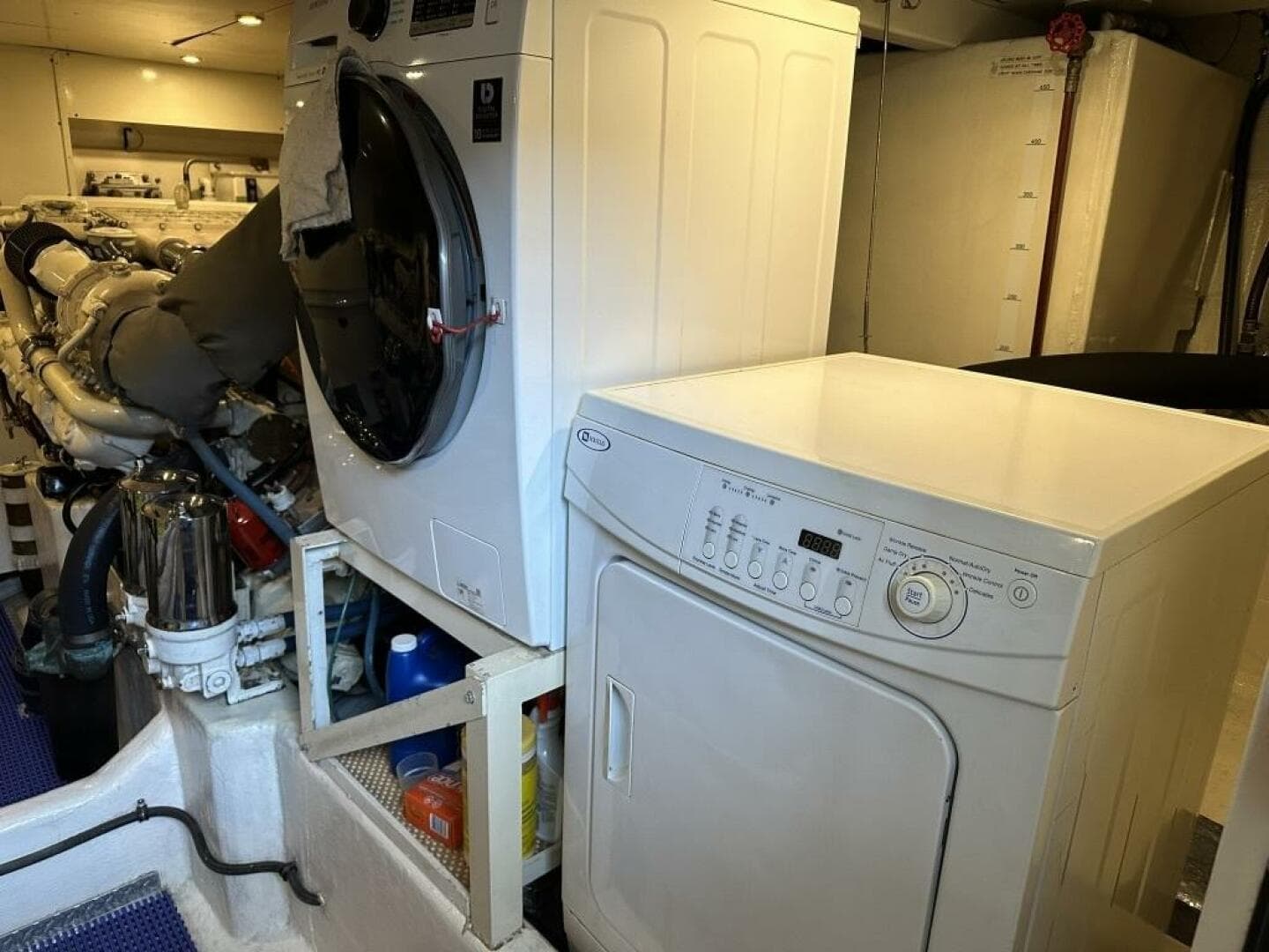 1993 West Bay Pilothouse — photo 45