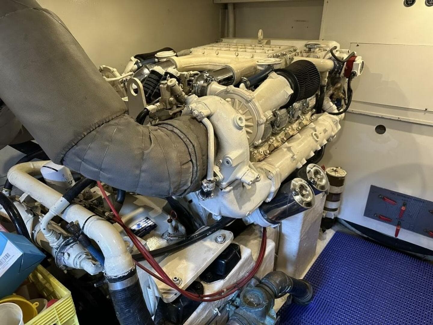 1993 West Bay Pilothouse — photo 48