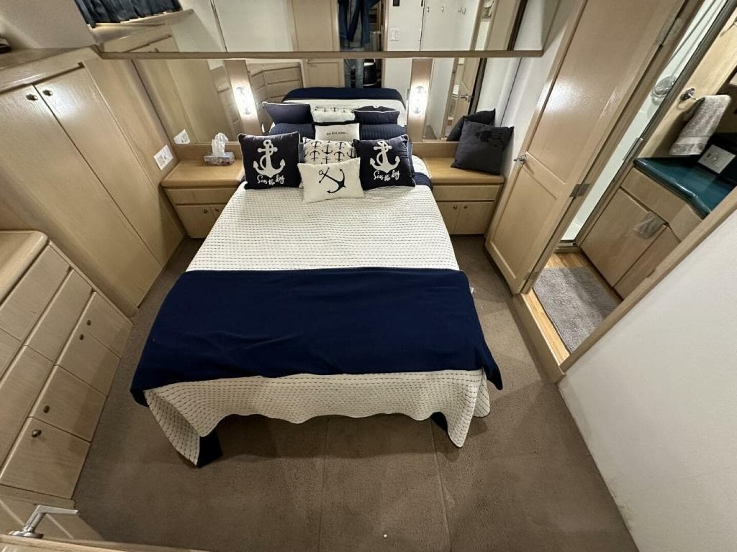 1993 West Bay Pilothouse — photo 39