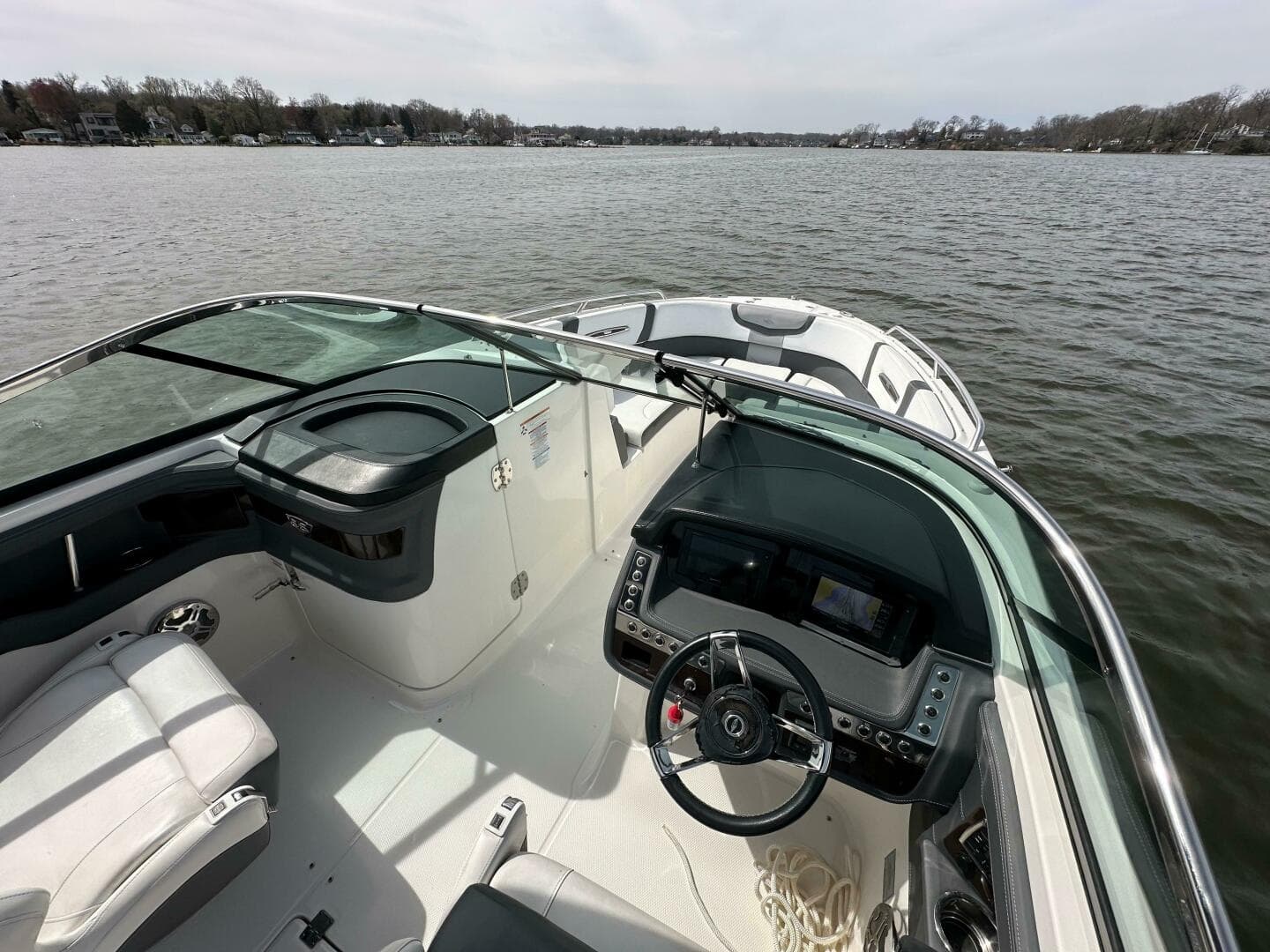 2019 Chaparral 297 Ssx — photo 6