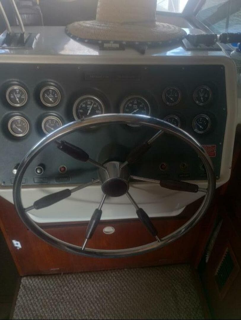 1977 Trojan — photo 27