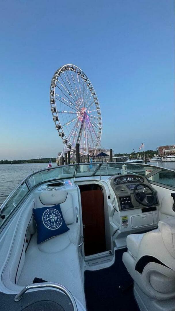 2012 Crownline — photo 3