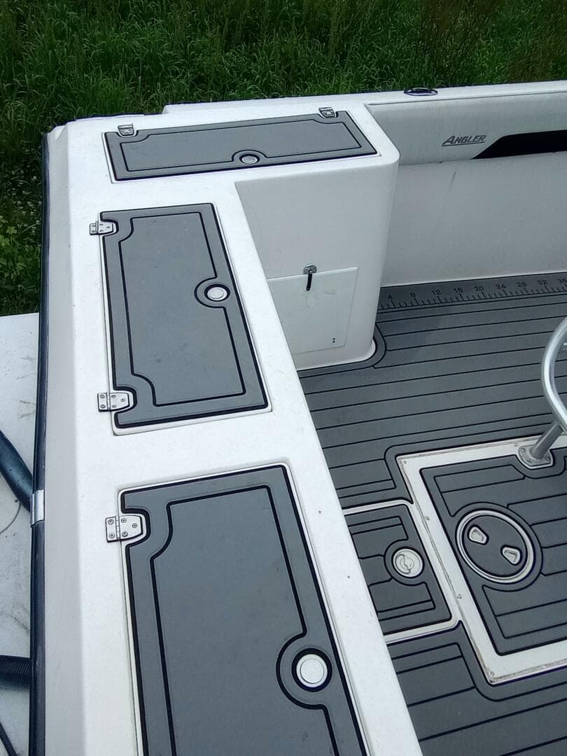 2002 Angler — photo 16