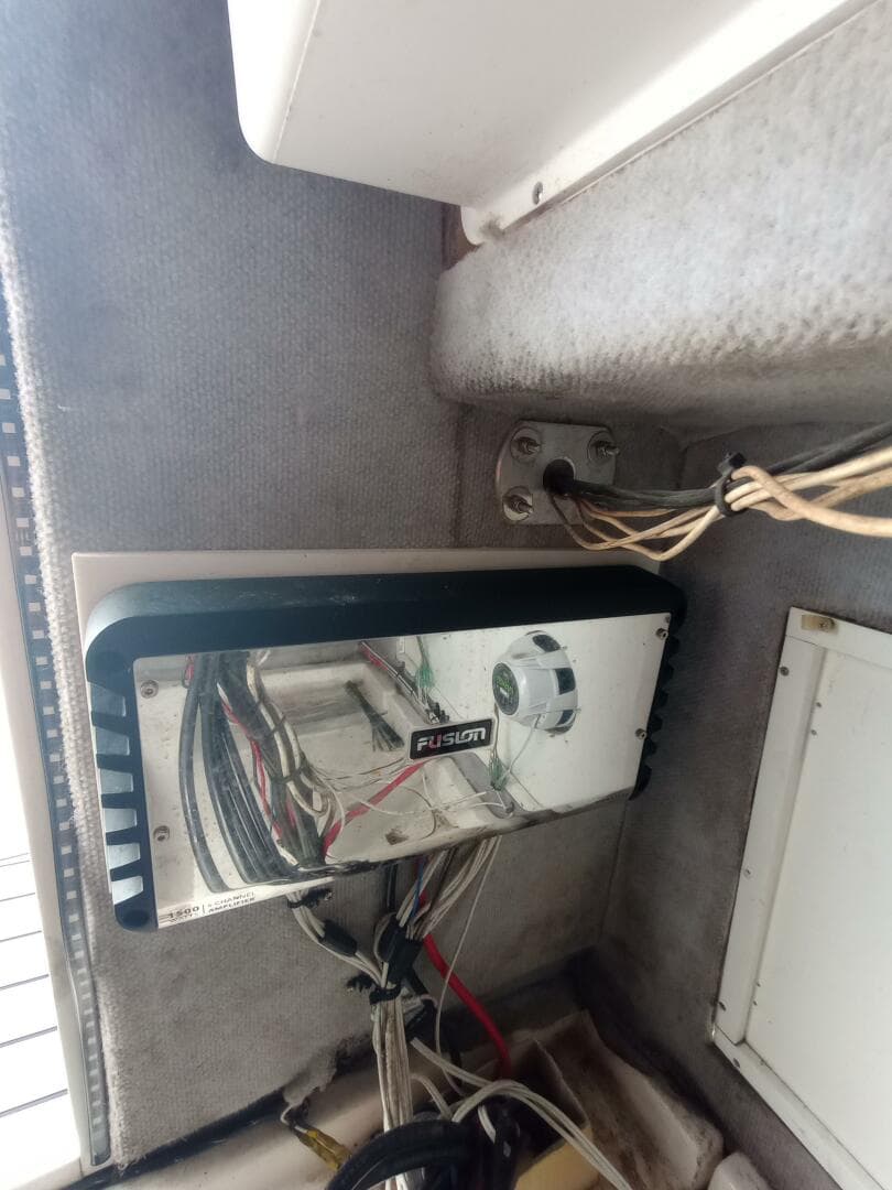 2002 Angler — photo 35