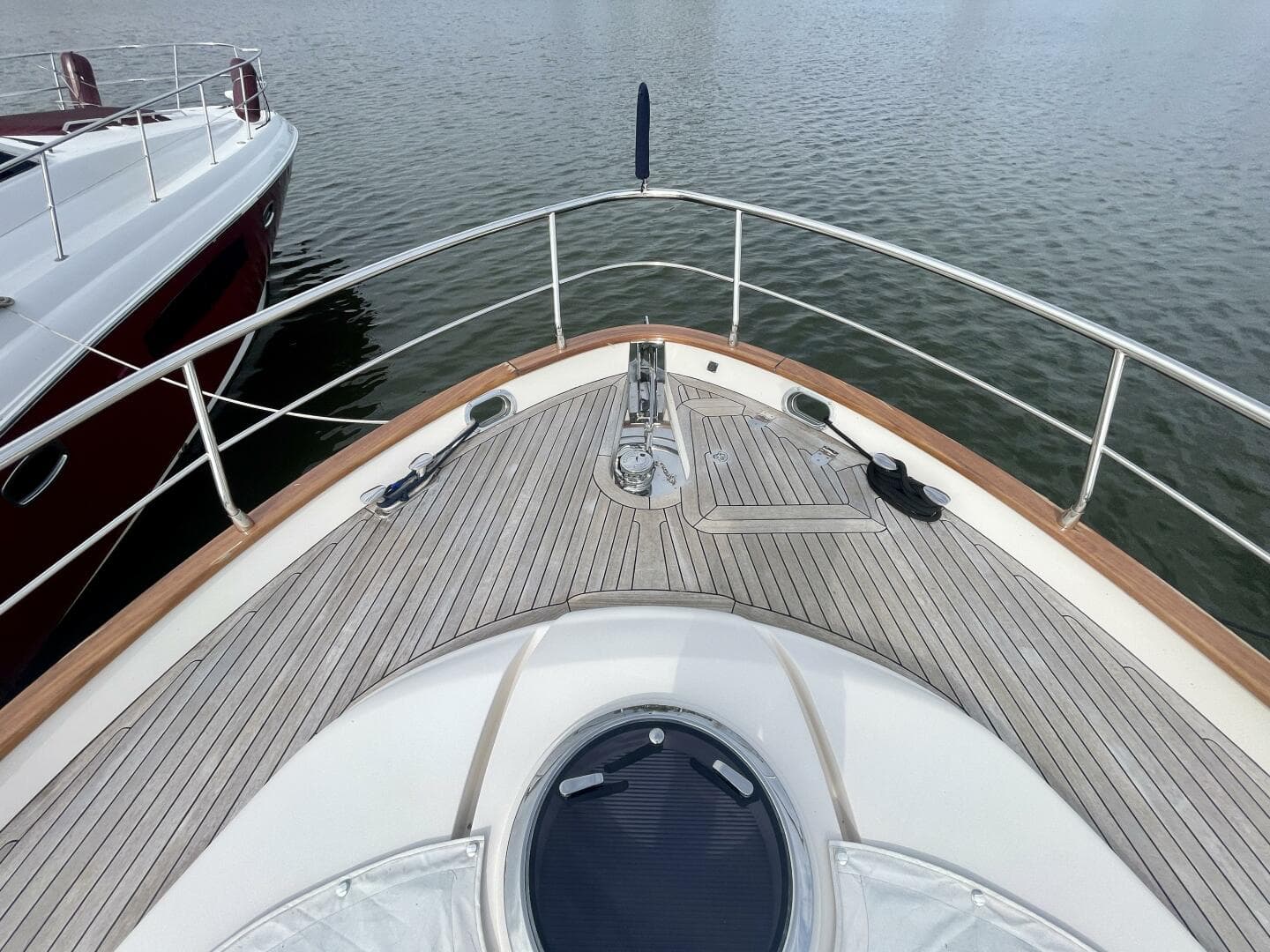 2017 Chris-Craft Commander 42 — photo 6