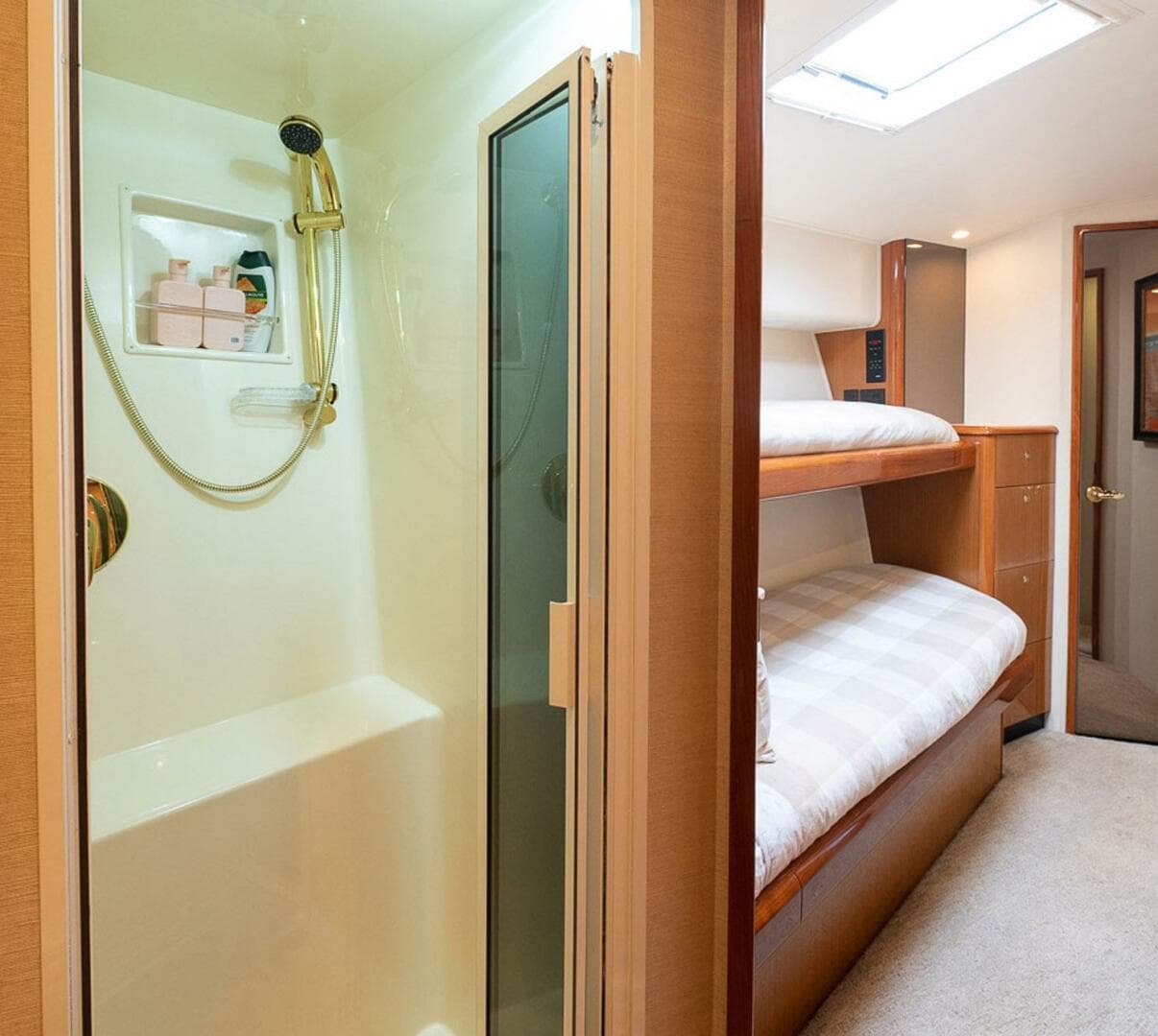 2002 Viking Convertible — photo 32