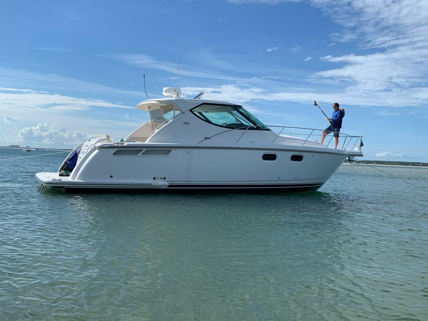 2007 Tiara Yachts 390 Sovran — photo 1