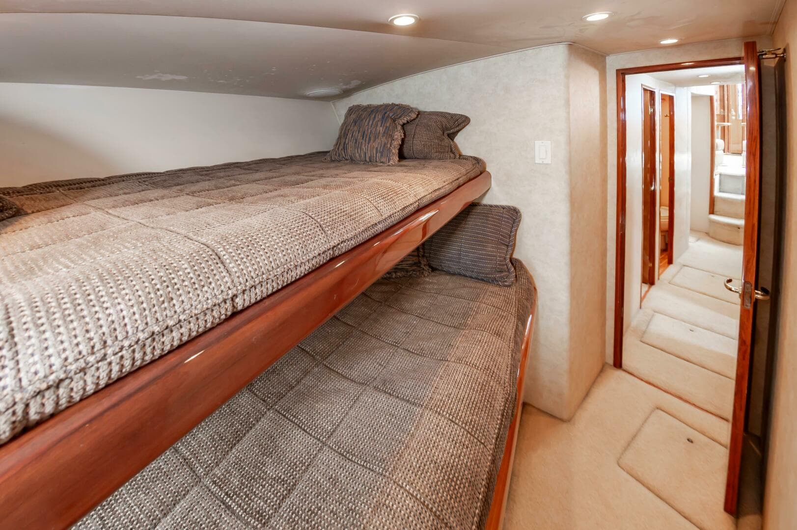 2005 Viking — photo 52