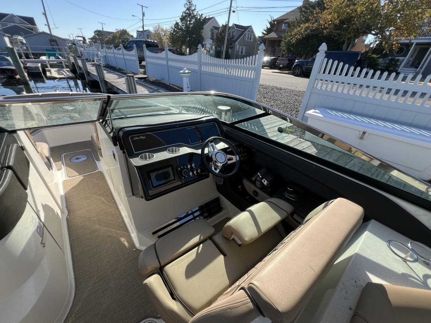 2018 Sea Ray 310 Slx — photo 18