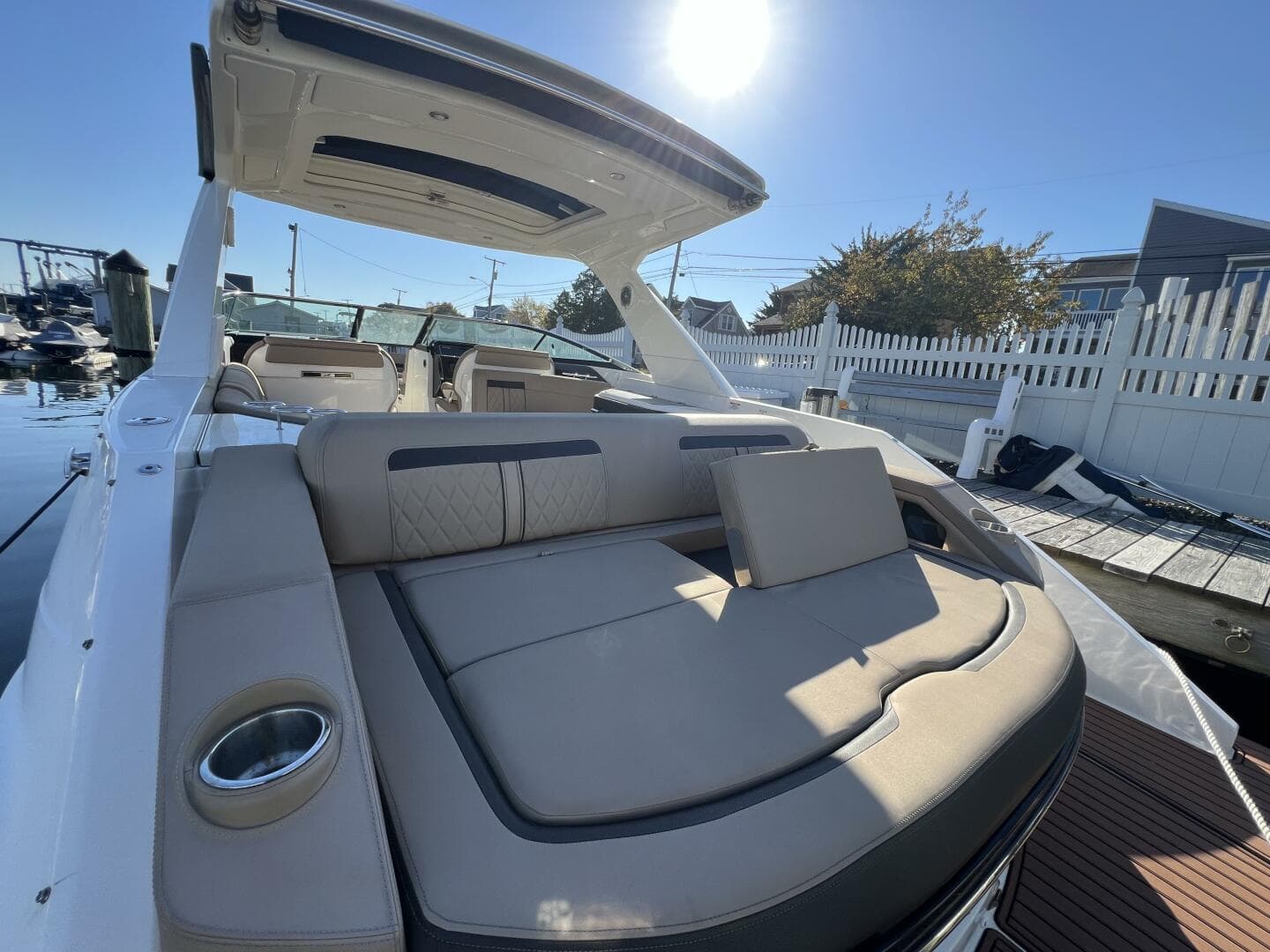 2018 Sea Ray 310 Slx — photo 7