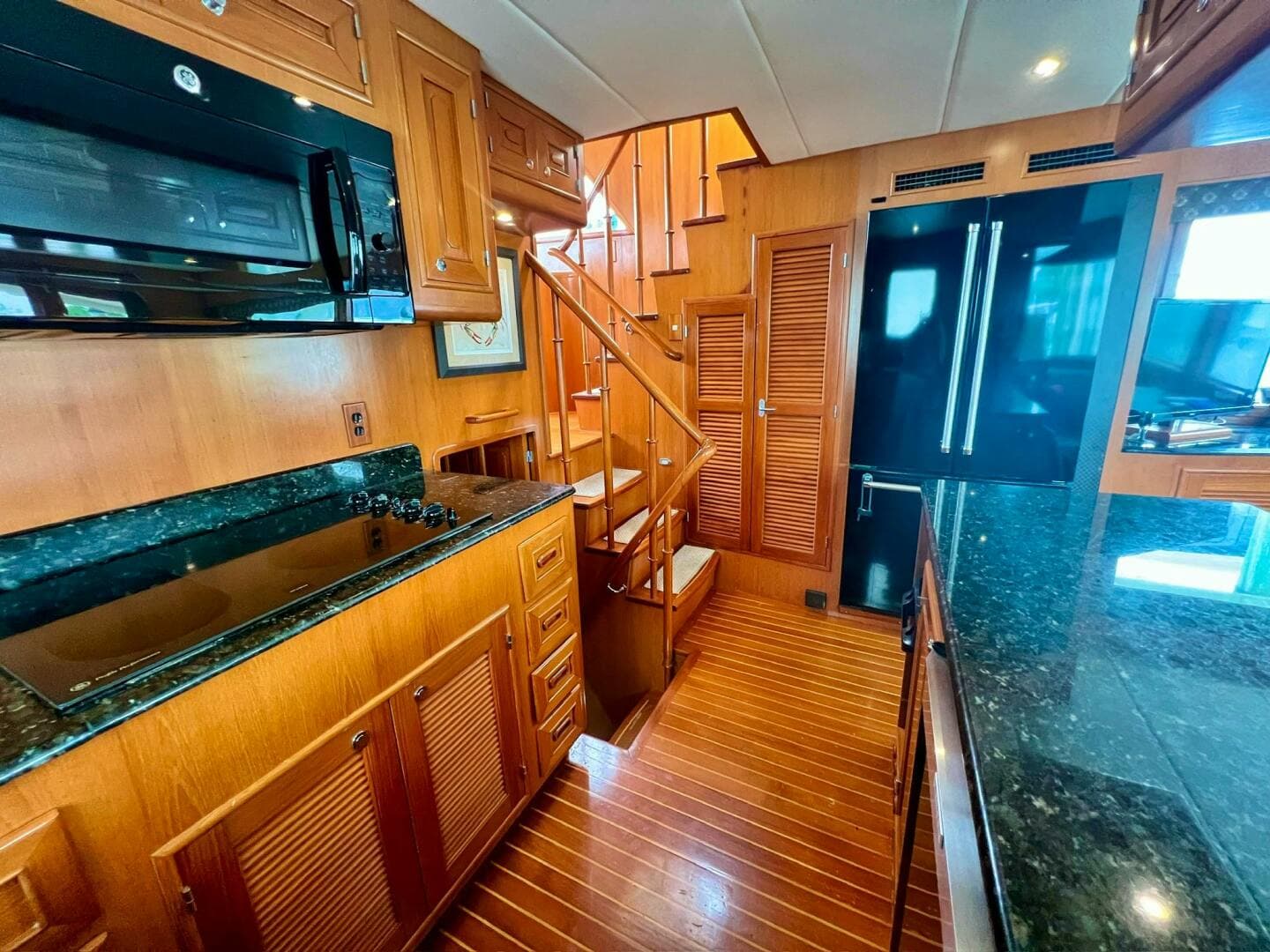 2000 Grand Alaskan 60 Pilothouse — photo 4