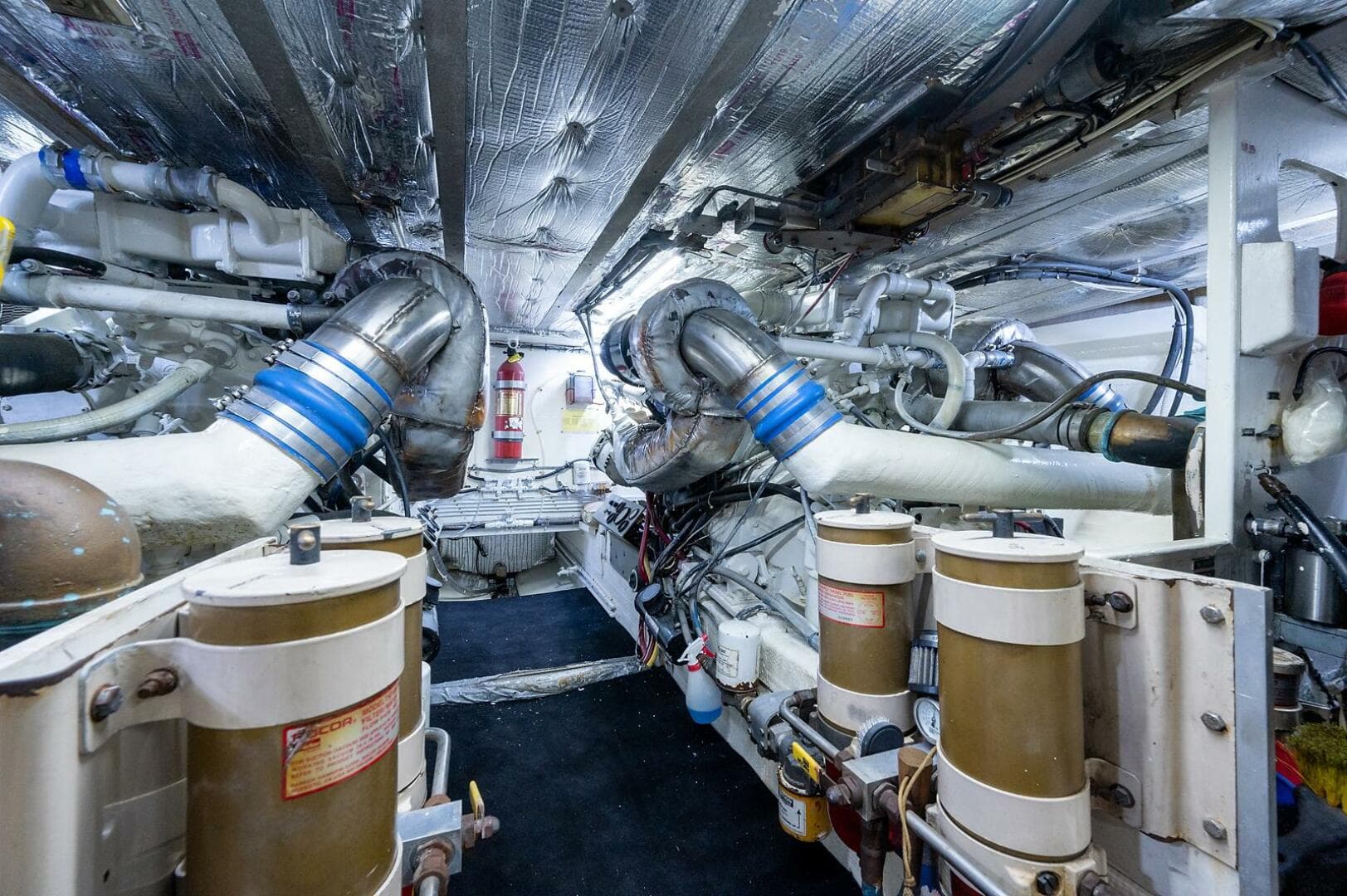 1986 Tollycraft Pilothouse — photo 18