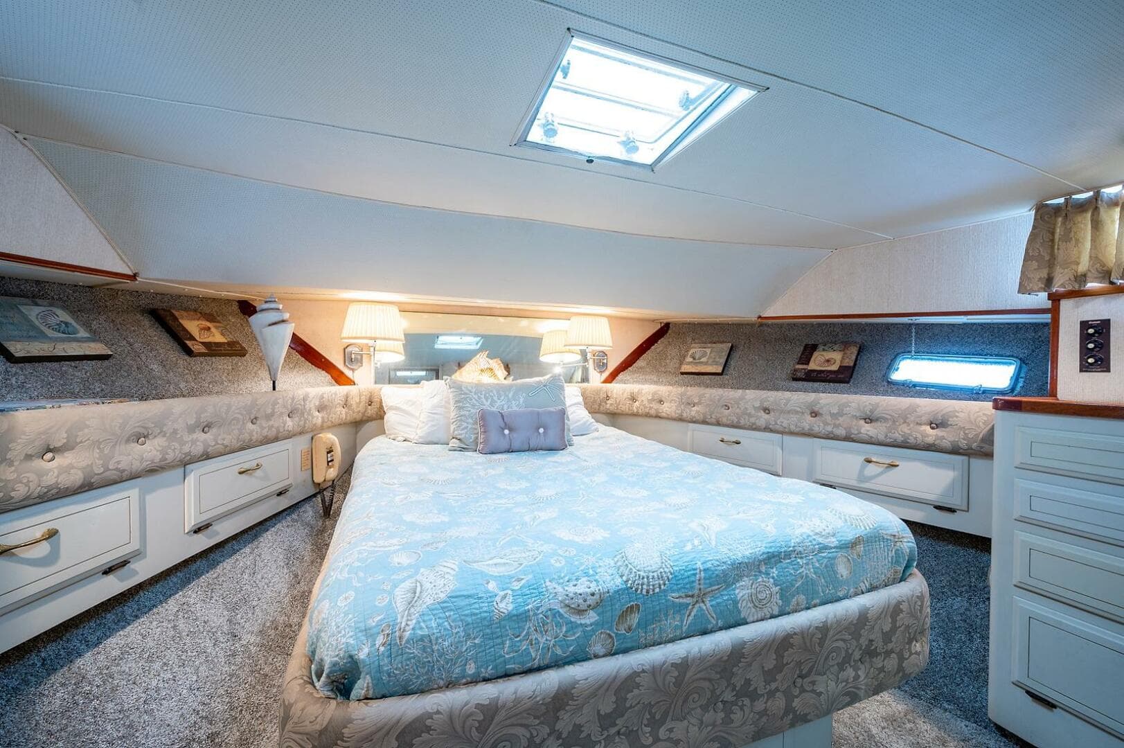 1986 Tollycraft Pilothouse — photo 36