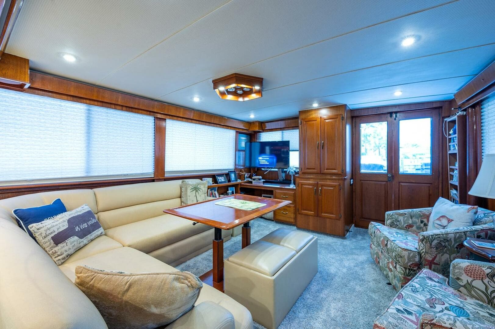 1986 Tollycraft Pilothouse — photo 26