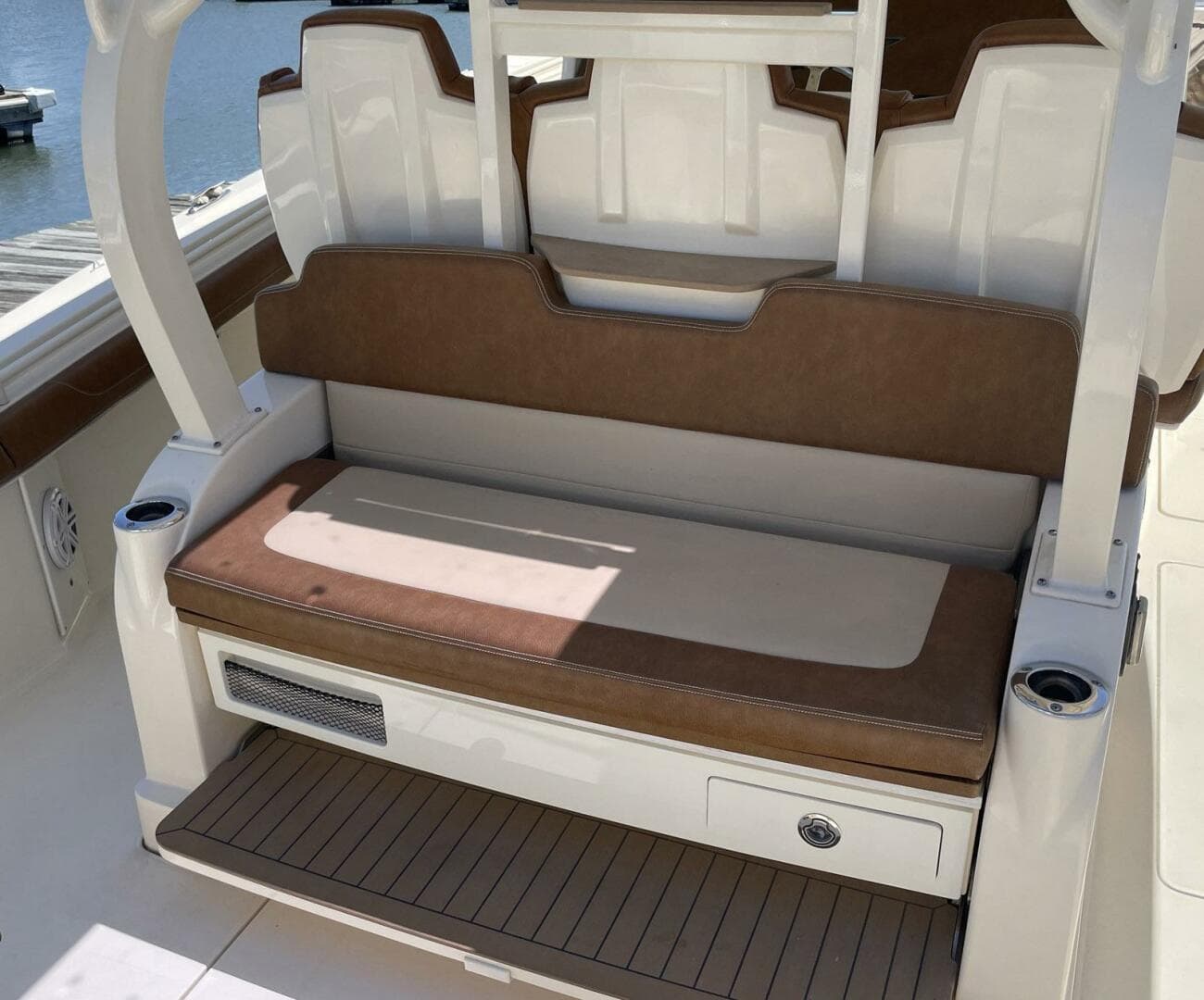 2019 Scout 380 LXF — photo 31