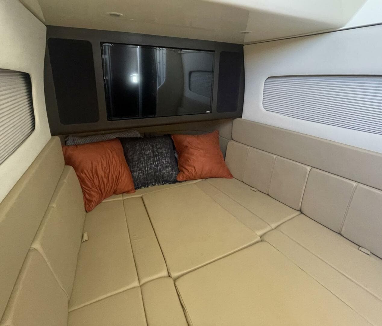 2019 Scout 380 LXF — photo 17