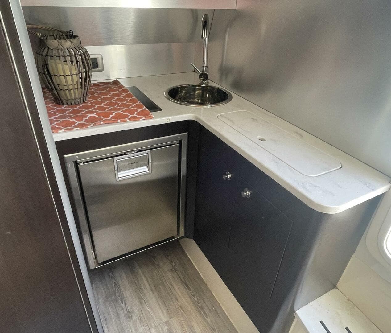 2019 Scout 380 LXF — photo 14