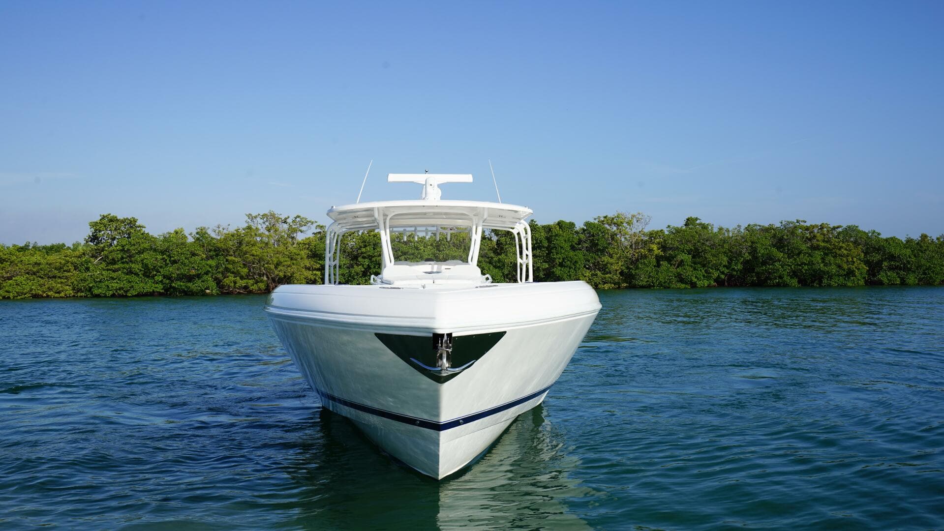 2016 Intrepid 47’ Intrepid, — photo 17