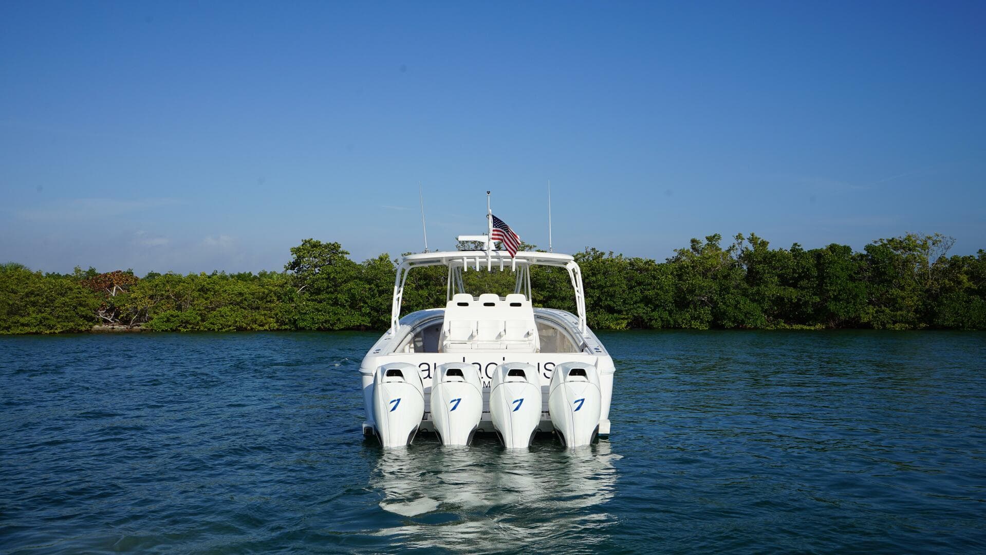 2016 Intrepid 47’ Intrepid, — photo 16