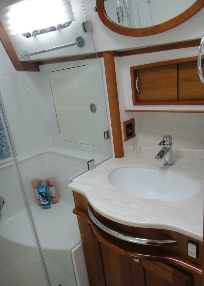 2018 Sabre 48 Salon Express — photo 21