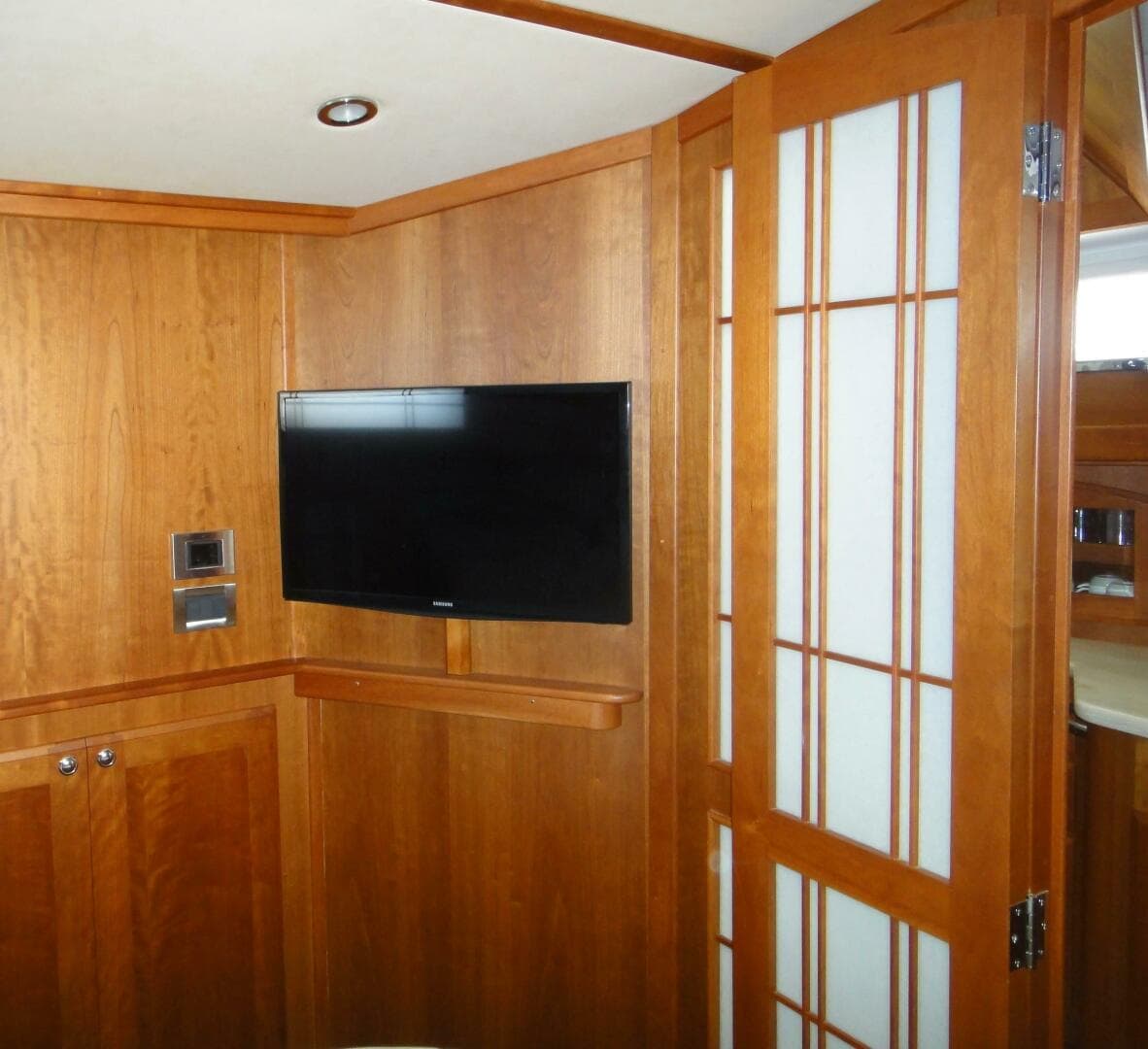 2018 Sabre 48 Salon Express — photo 20