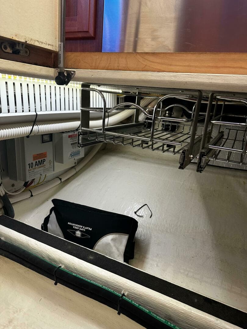 2014 Sabre 42 Salon Express — photo 26