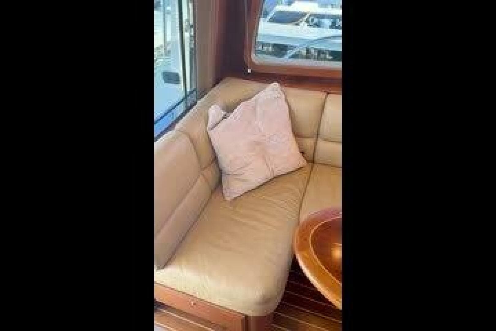 2014 Sabre 42 Salon Express — photo 45