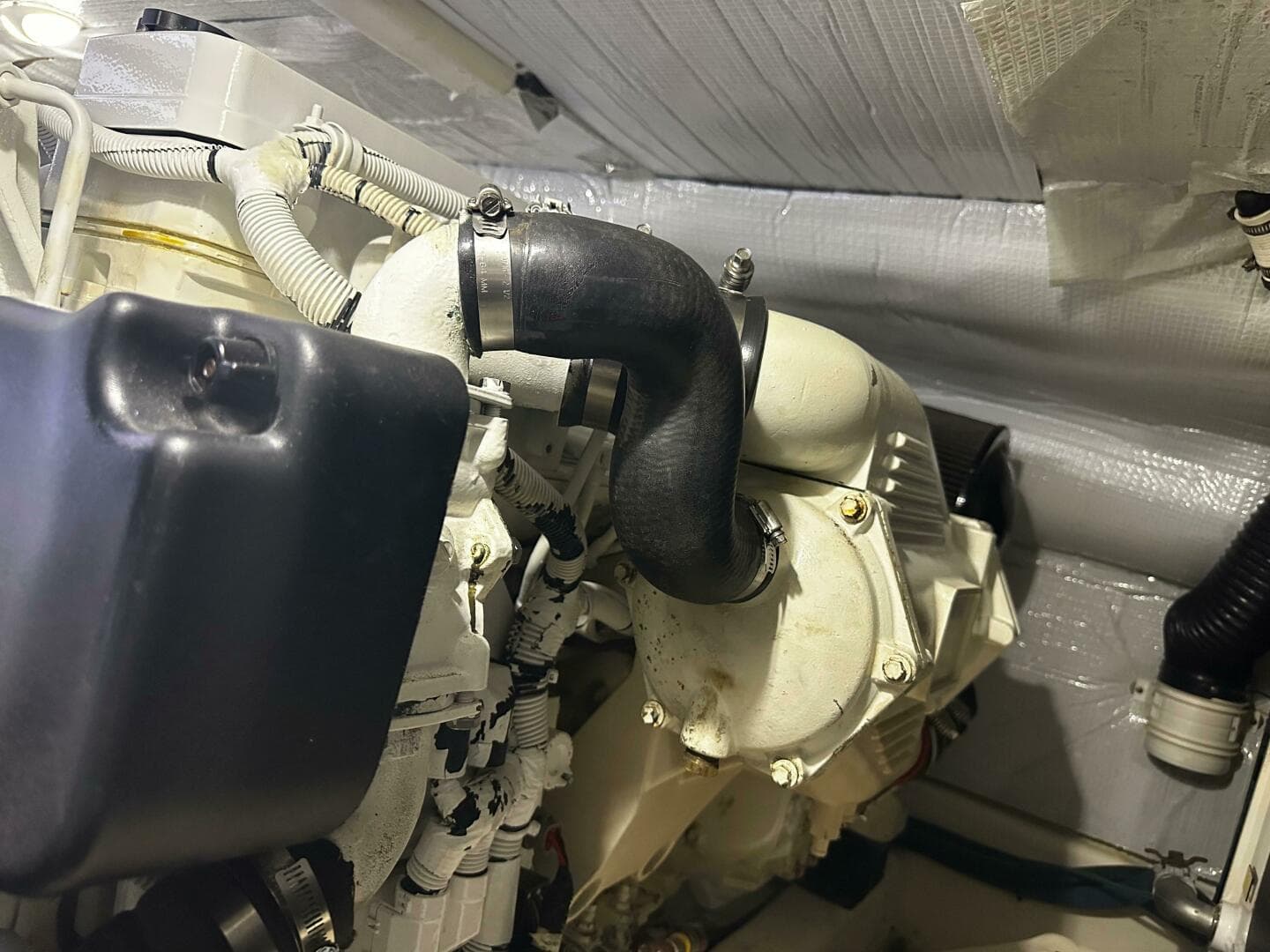 2014 Sabre 42 Salon Express — photo 37