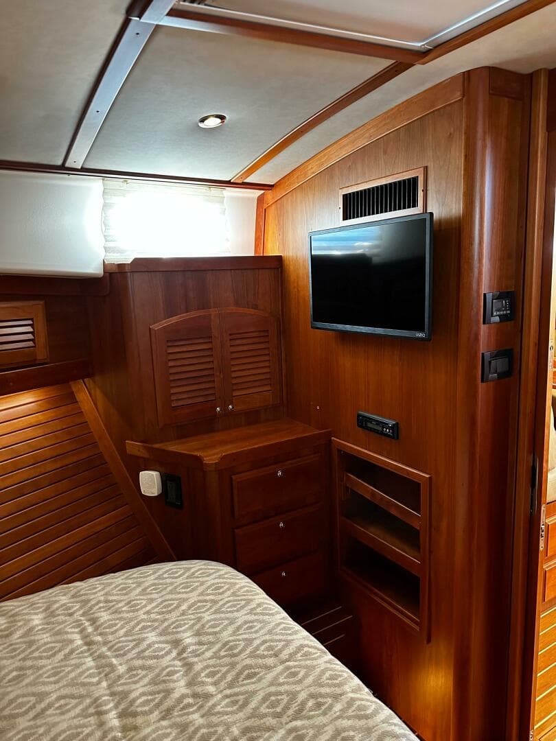 2014 Sabre 42 Salon Express — photo 30